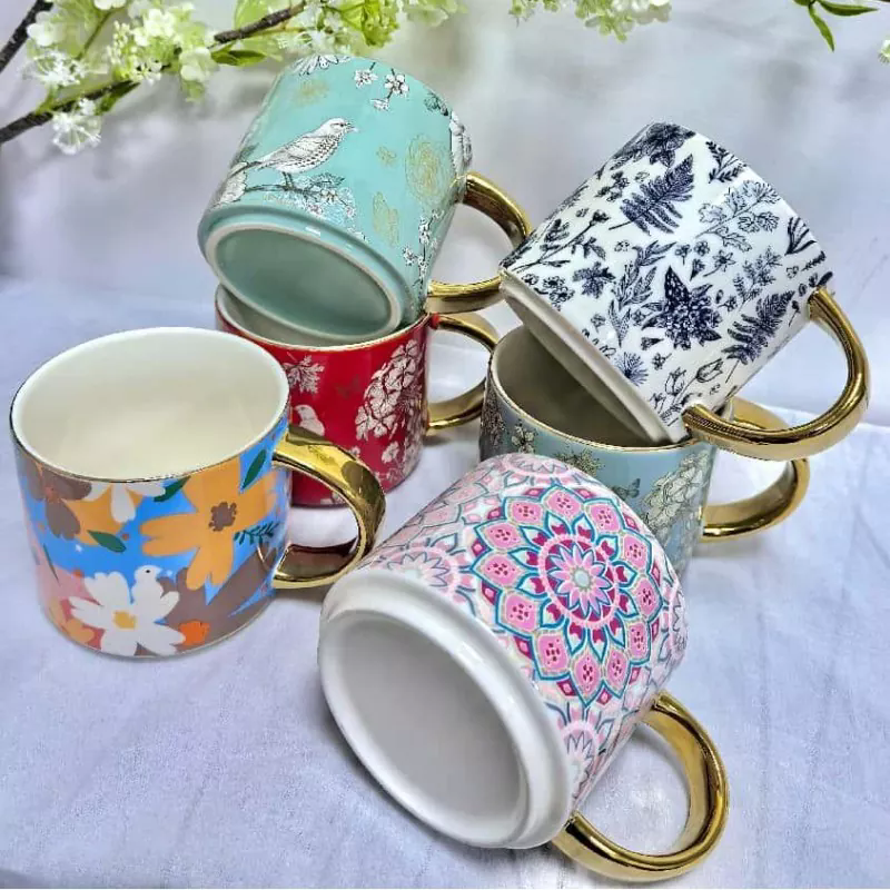 Cén fáth a roghnaíonn tú mug ceirmeach stylish le haghaidh deasghnáth caife laethúil?