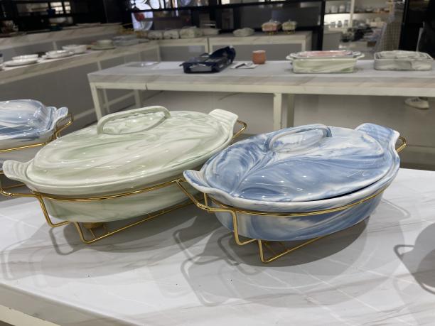 Pláta Ceirmeacha Marbled: Cumasc Foirfe Ealaíne agus Praiticiúlacht ar an Tábla Bia