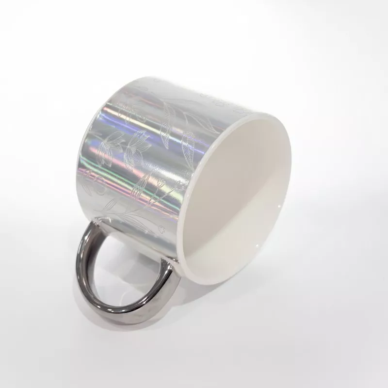 Mug Ceirmeach Decal Leictreaphlátála